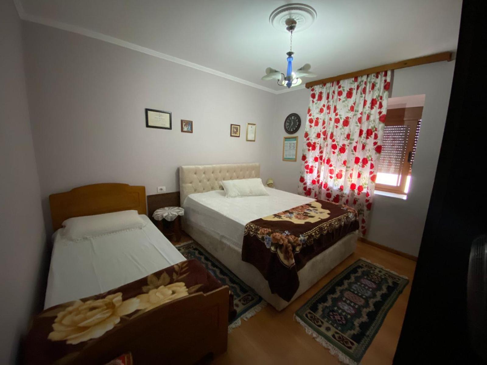 Kruja Shared Apartment ภายนอก รูปภาพ